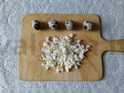 Olivjė su keptais daržovėmis ir putpelių kiaušiniais Žingsnis 3