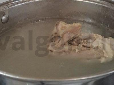 Kaimo sriuba vištienos sultinyje Žingsnis 2