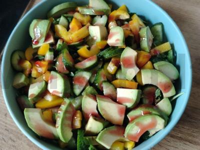 Daržovių salotas su rukola ir halumi sūriu Žingsnis 4