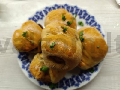 Kotletai mieliniame tešloje pagrindine nuotrauka