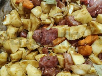 Bulvės su mėsa terijaki padaže Žingsnis 6