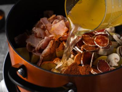 Bulvių troškinys su čorizo Žingsnis 5