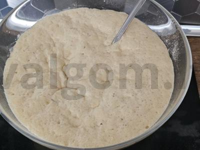 Namų dešrelės mieliniame tešloje Žingsnis 2