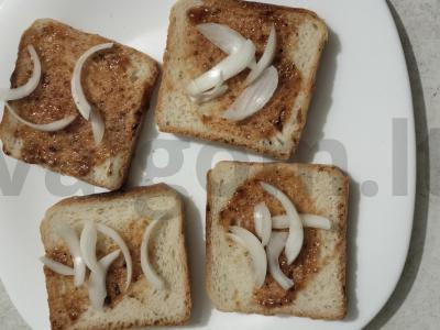 Karšti sumuštiniai su kotletu ir keptais daržovėmis Žingsnis 5