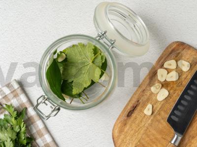 Sūdyti agurkai su obuoliais Žingsnis 2