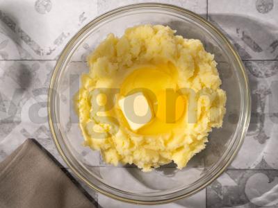 Bulvių zrazai su menkės kepenimis Žingsnis 3