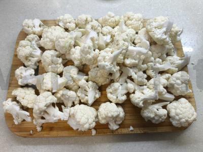 Žiedinė kopūstai česnakinėje tešloje Žingsnis 1