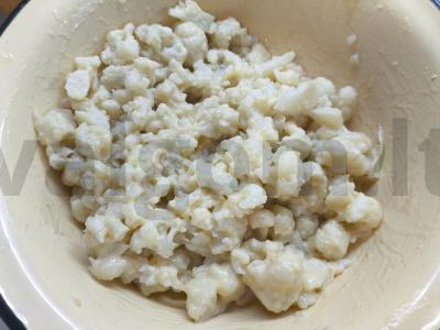 Žiedinė kopūstai česnakinėje tešloje Žingsnis 5