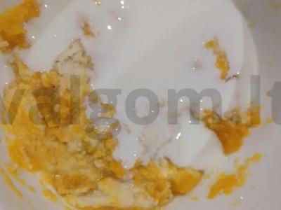 Moliūgų mannikas su cinamonu Žingsnis 2