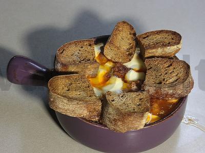 Koldūnai pomidorų padaže su suluguni ir ciabatta Žingsnis 11