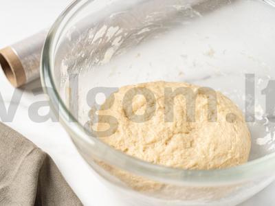 Kibinai su obuolių uogiene Žingsnis 4