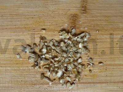 Morkų salotas su obuoliais ir graikiniais riešutais Žingsnis 4