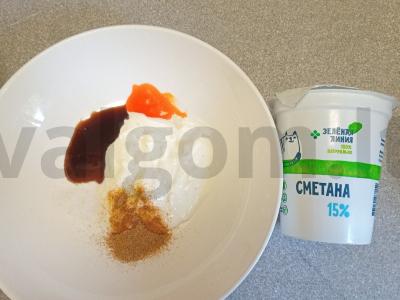 Vištiena, kepta su bulvėmis grietinės padaže Žingsnis 1