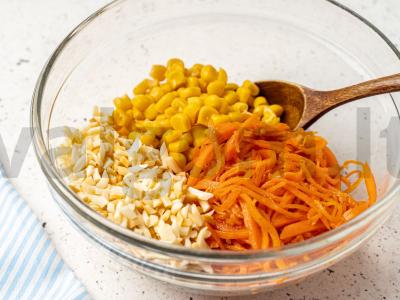 Salotas su rūkytu sūriu-šiaudeliu Žingsnis 3