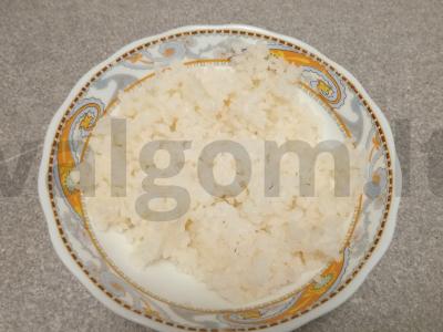 Rulonai su krevetėmis ir krabų lazdelėmis Žingsnis 1