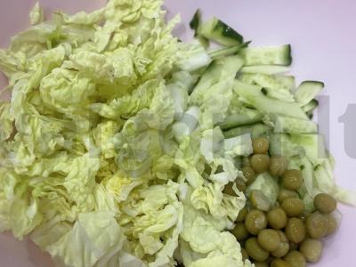 Švelnus salotas su Pekino kopūstu Žingsnis 3