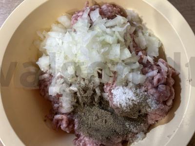 Makaronų lizdai su faršu ir brokolių padažu Žingsnis 2