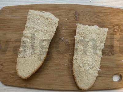 Bagetė su pomidorais ir mėsos kukuliais orkaitėje Žingsnis 2