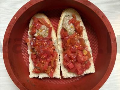 Bagetė su pomidorais ir mėsos kukuliais orkaitėje Žingsnis 10