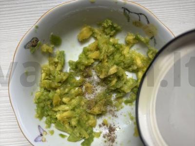Avokado užtepas su sėklomis Žingsnis 3