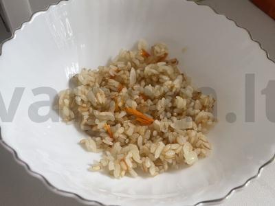 Rudieji ryžiai su daržovėmis per 25 minutes pagrindine nuotrauka