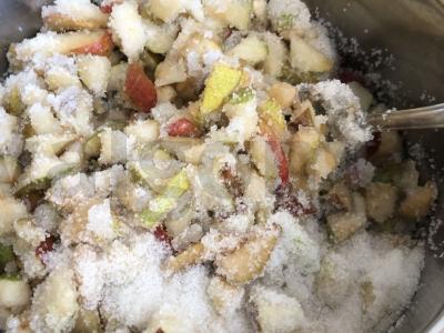 Kriaušių ir kumkvato uogienė Žingsnis 4