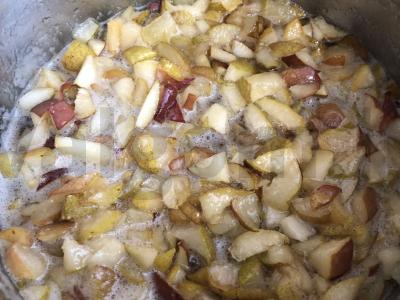 Kriaušių ir kumkvato uogienė Žingsnis 6