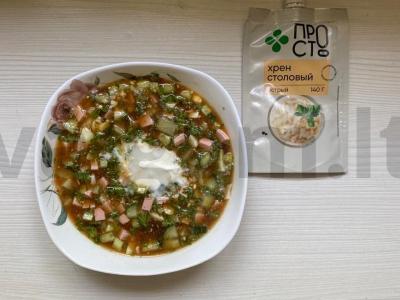 Okroška su krienais ir kvašu pagrindine nuotrauka