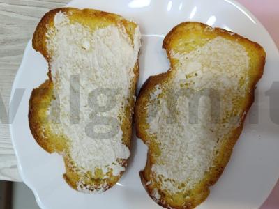 Kiaušinių skrudinta duona su avokadu Žingsnis 3