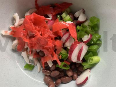 Salotos su pupelėmis, imbieru, kalmarais ir ridikėliais Žingsnis 4