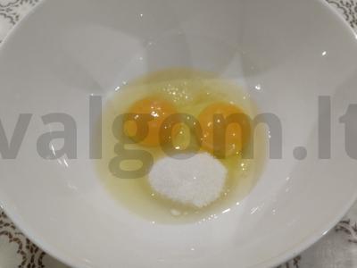 Švelnūs varškės-moliūgų bandelės iš orkaitės Žingsnis 1