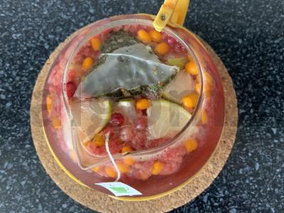 Arbata su avietėmis, spanguolėmis, šaltalankiais ir limonu Žingsnis 4