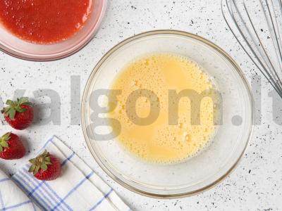 Braškės tiramisu Žingsnis 2