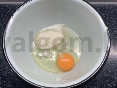 Varškės šokoladiniai vafliai desertui Žingsnis 1