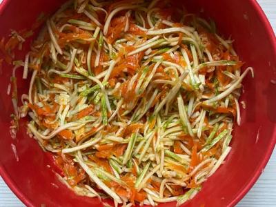 Aštrus užkandis iš cukinijos ir morkų Žingsnis 9