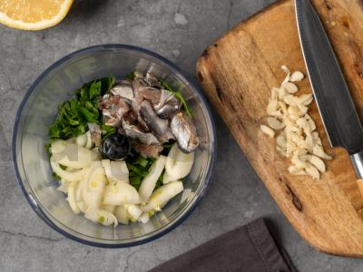 Steikas su sviestu „Café de Paris“ Žingsnis 3