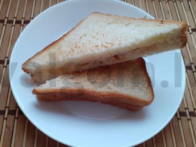 Sumuštinis su sūriu, varške ir medumi pagrindine nuotrauka