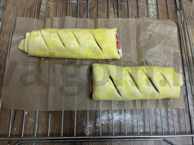 Vyšnių štrudelis iš sluoksniuoto tešlos Žingsnis 8