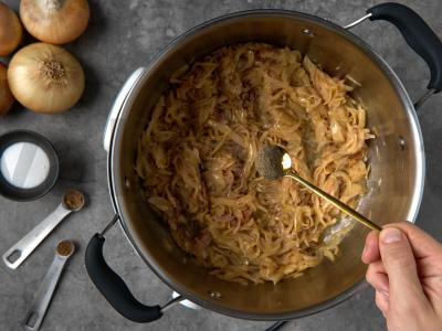 Svogūnų pyragas Žingsnis 2