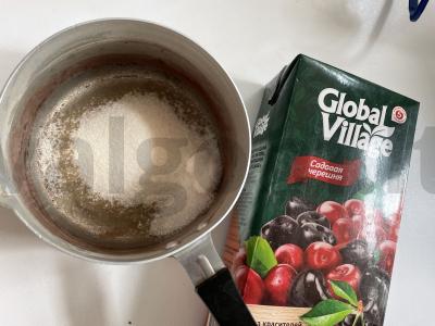 Braškės cukraus apvalkale Žingsnis 1