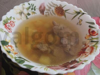 Žirnių sriuba su kepenėlėmis pagrindine nuotrauka