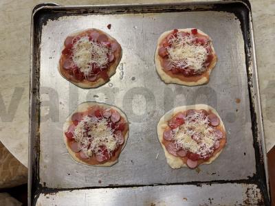 Porcinė pica su sočia įdaru Žingsnis 10