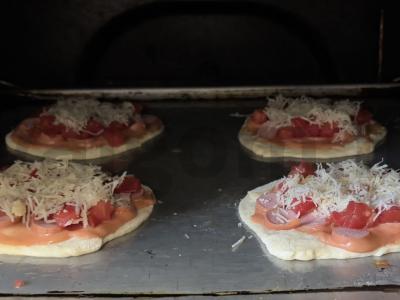 Porcinė pica su sočia įdaru Žingsnis 11