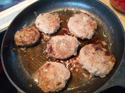 Vištienos faršo kotletai „Paprasti ir greiti“ Žingsnis 4