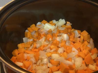 Daržovių troškinys su faršu Žingsnis 2