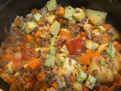 Daržovių troškinys su faršu Žingsnis 5