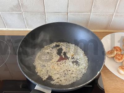 Vištienos kukuliai grietinėlės padaže Žingsnis 5