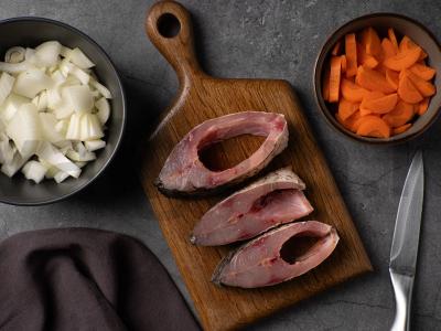 Troškintas karpis grietinėje Žingsnis 1