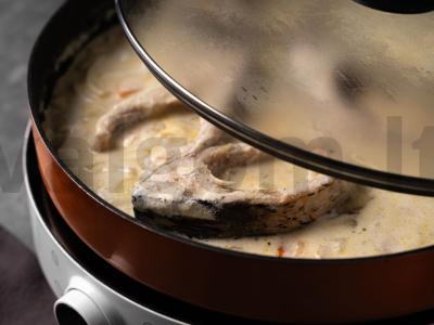 Troškintas karpis grietinėje Žingsnis 5