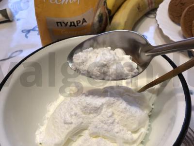 Desertas su avižiniais sausainiais stiklinėje Žingsnis 1